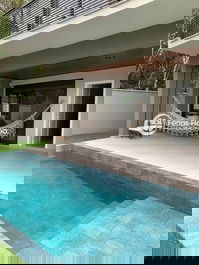 Casa de alto estándar 4 habitaciones Piscina salinizada, iluminada con hidro y playa