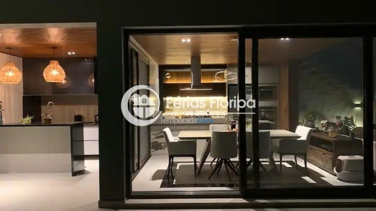 Casa para alquiler de vacaciones em Florianopolis (Campeche)