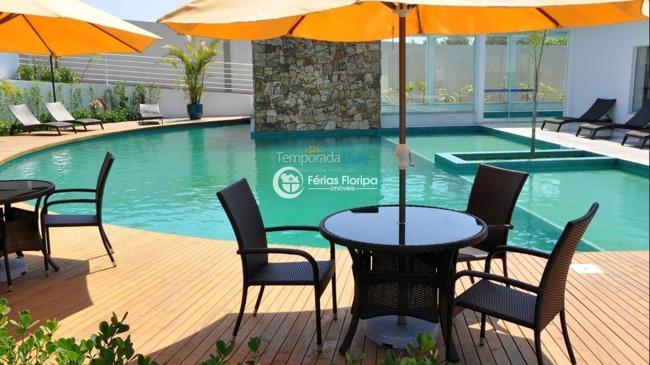 Casa para aluguel de temporada em Florianopolis (Campeche)