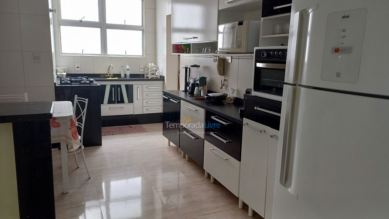 Apartamento para alquiler de vacaciones em Guarujá (Enseada)