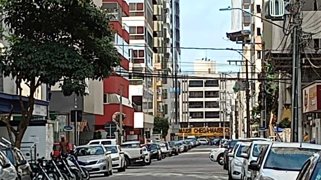 Apartamento para aluguel de temporada em Itapema (Meia Praia)