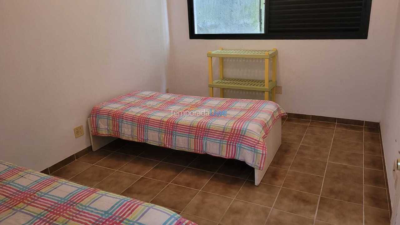 Apartamento para aluguel de temporada em Guarujá (Pitangueiras)