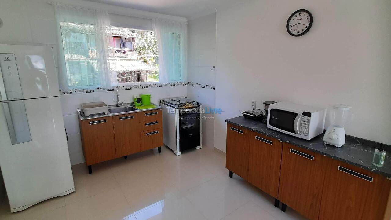 Apartment for vacation rental in Bombinhas (Praia de Bombinhas)