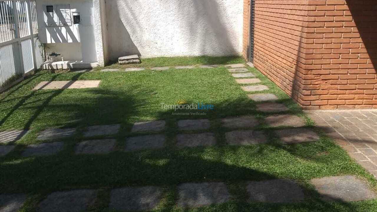 Casa para aluguel de temporada em Guarujá (Praia do Pernambuco)