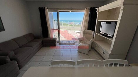 Frente ao mar, amplo duplex com uma vista espetacular da praia!