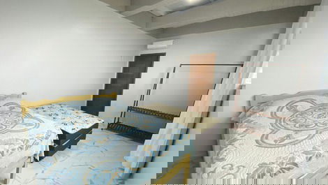 Excelente cobertura em Mariscal com vista para o mar