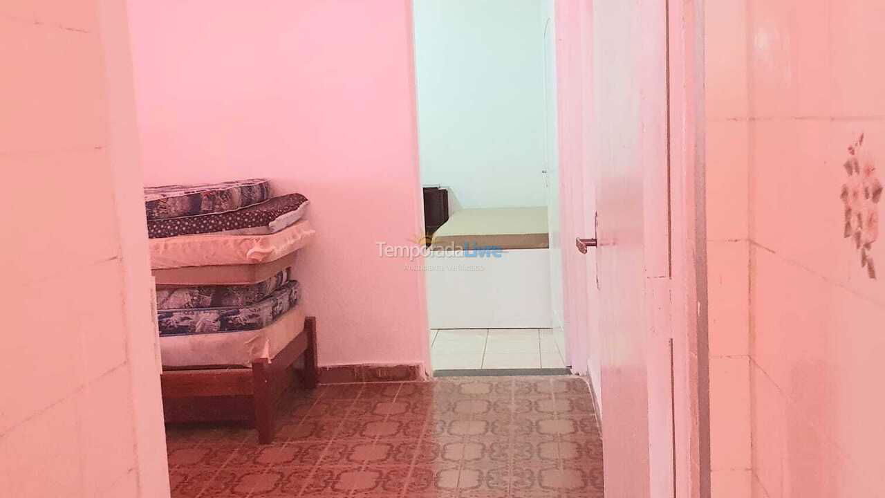 Casa para aluguel de temporada em Itanhaém (Campos Eliseos)