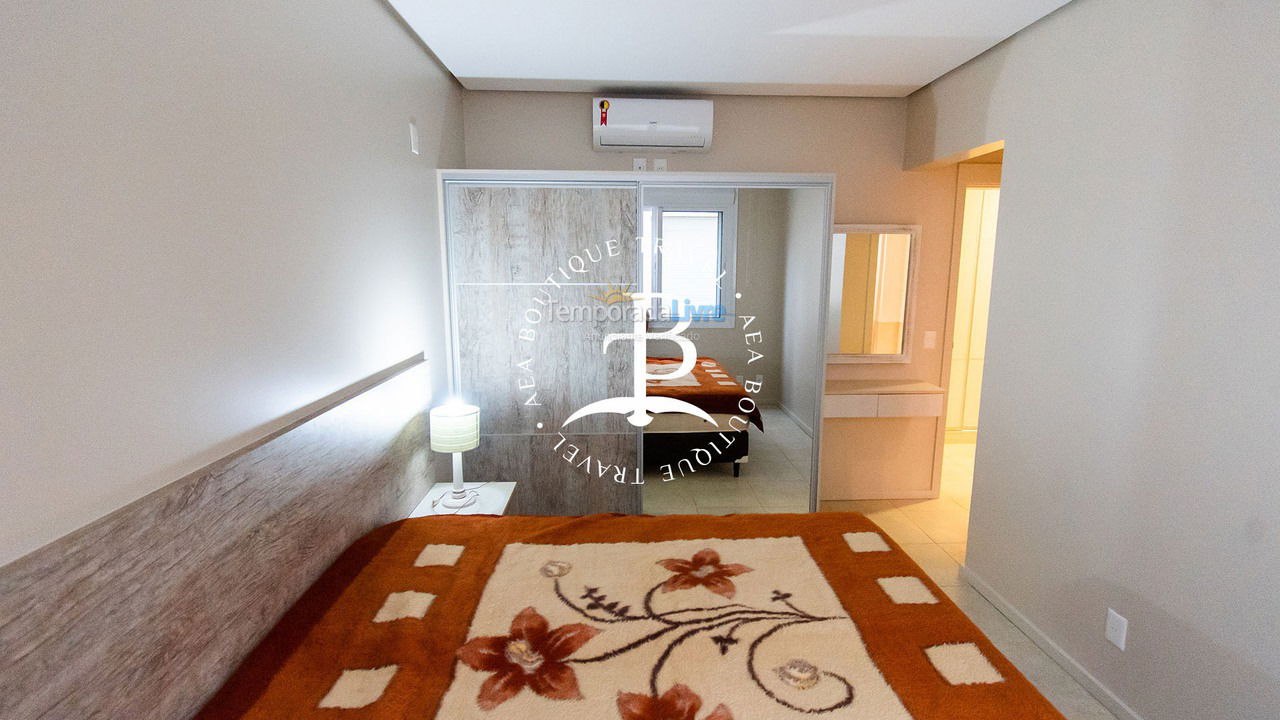 Apartment for vacation rental in Governador Celso Ramos (Praia de Palmas)