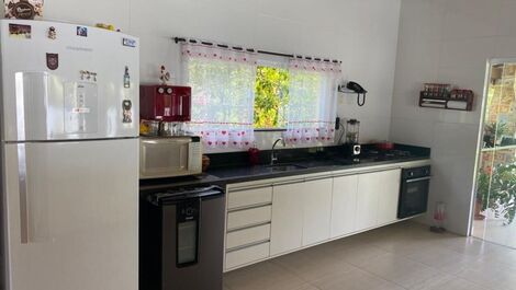 Casa con 3 dormitorios en alquiler, R$ 900/día - Itacimirim