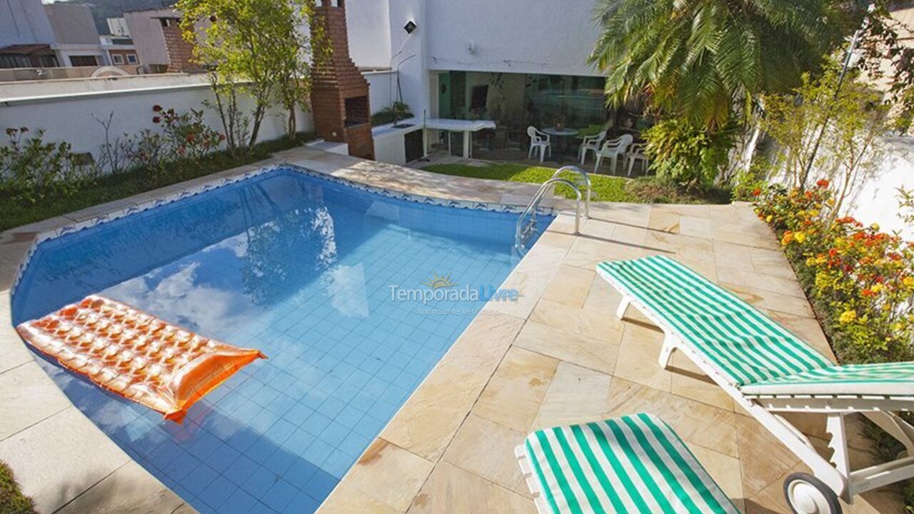 Casa para alquiler de vacaciones em Guarujá (Enseada)