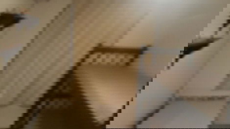 Quarto 2 (meio)