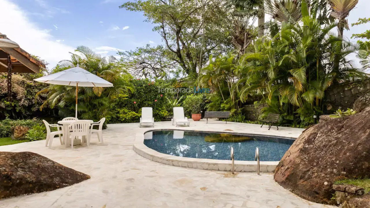 Casa para alquiler de vacaciones em Ilhabela (Ponta da Sela)