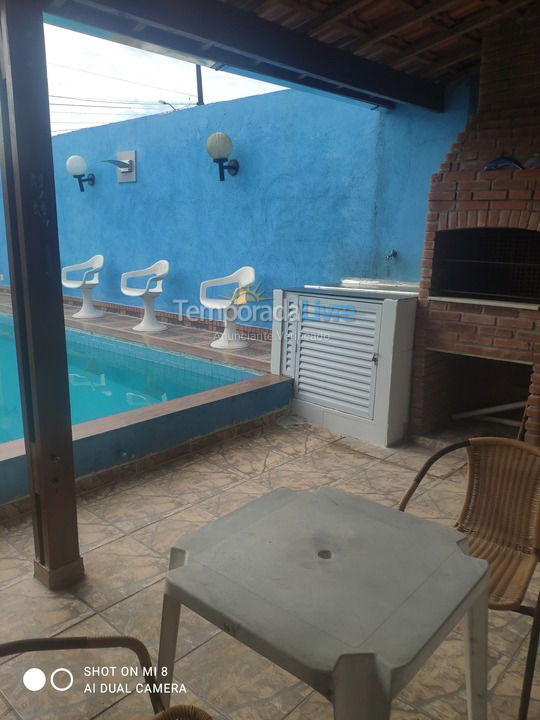 Casa para aluguel de temporada em Guarujá (Enseada)