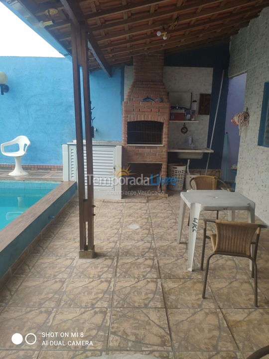 Casa para aluguel de temporada em Guarujá (Enseada)