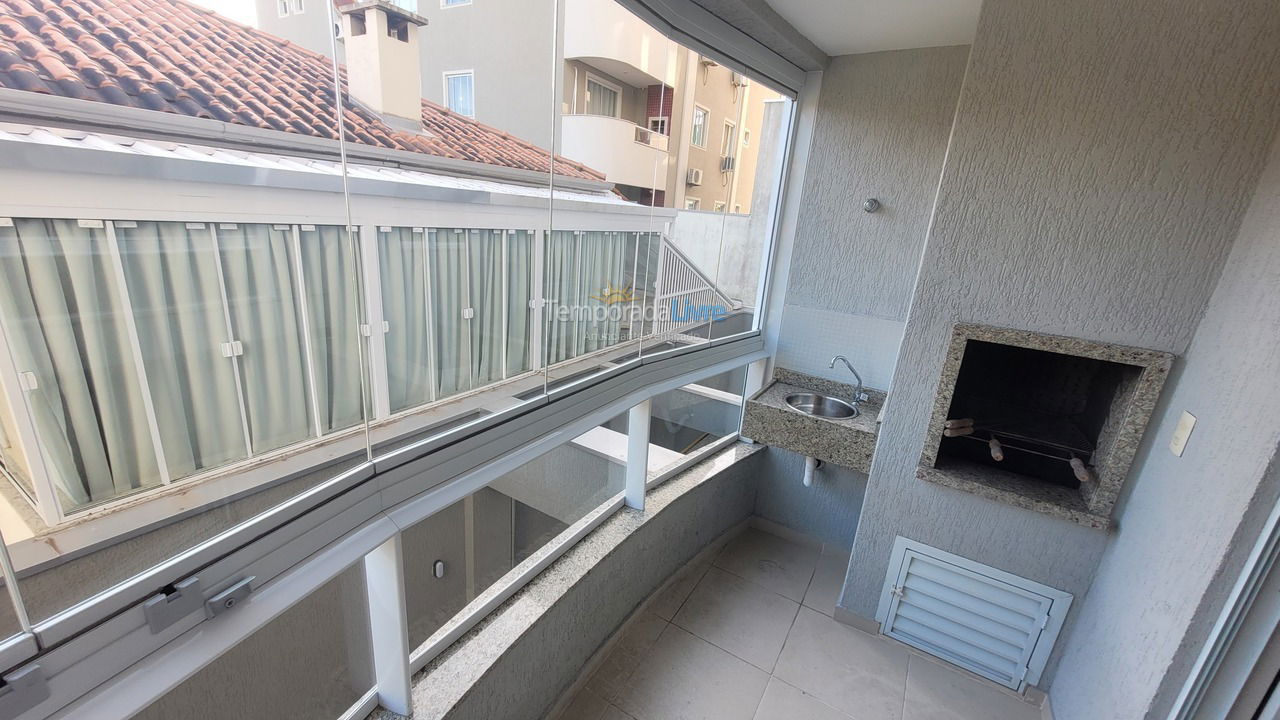 Apartment for vacation rental in Bombinhas (Praia de Bombas)