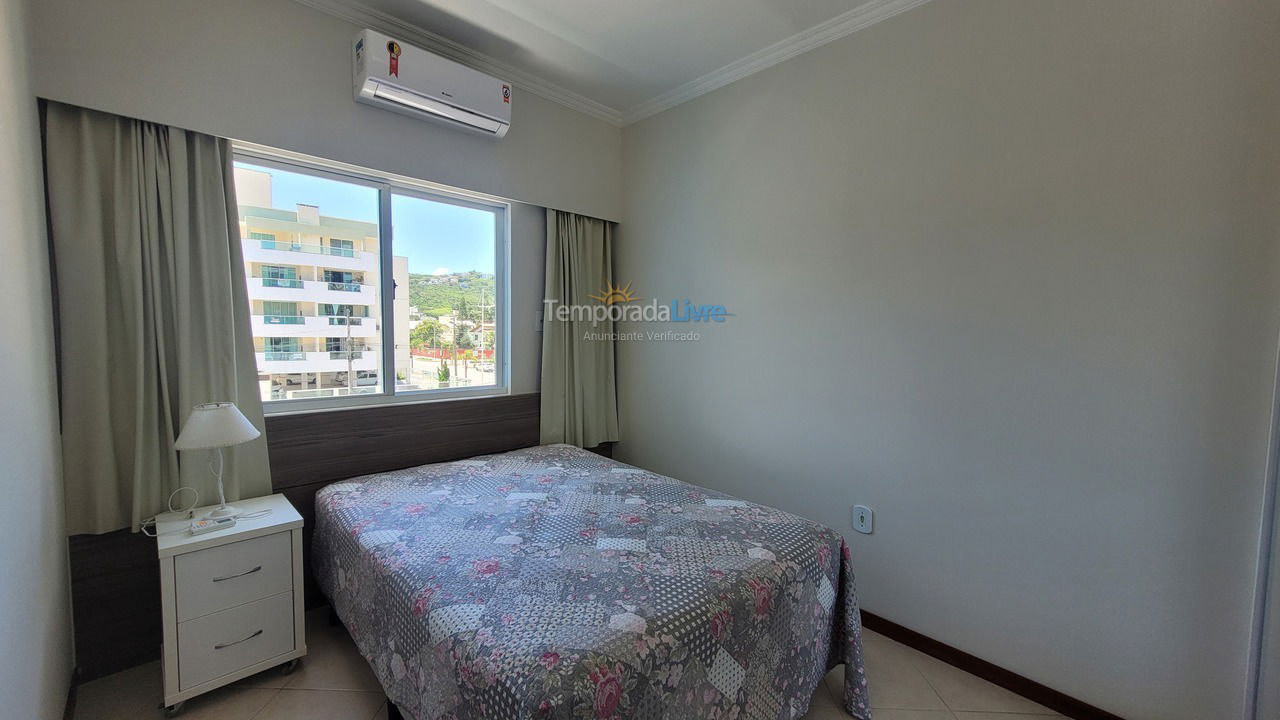 Apartment for vacation rental in Bombinhas (Praia de Bombas)