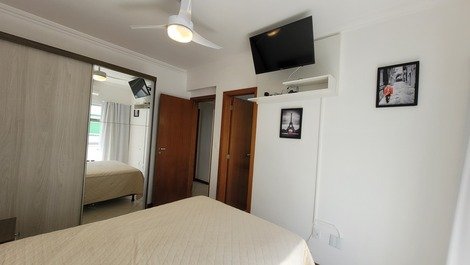 Apartment in Bombinas For Season with play area and pool