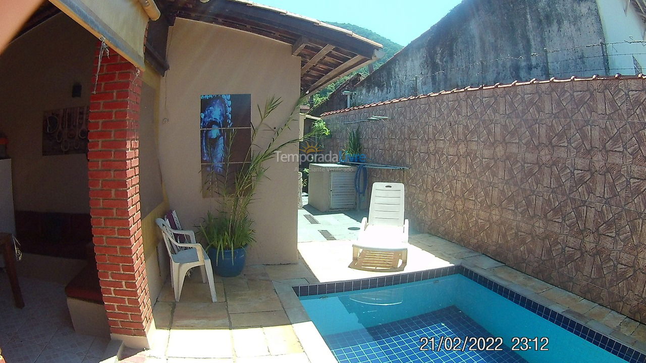 Casa para aluguel de temporada em Ubatuba (Pereque Mirim)