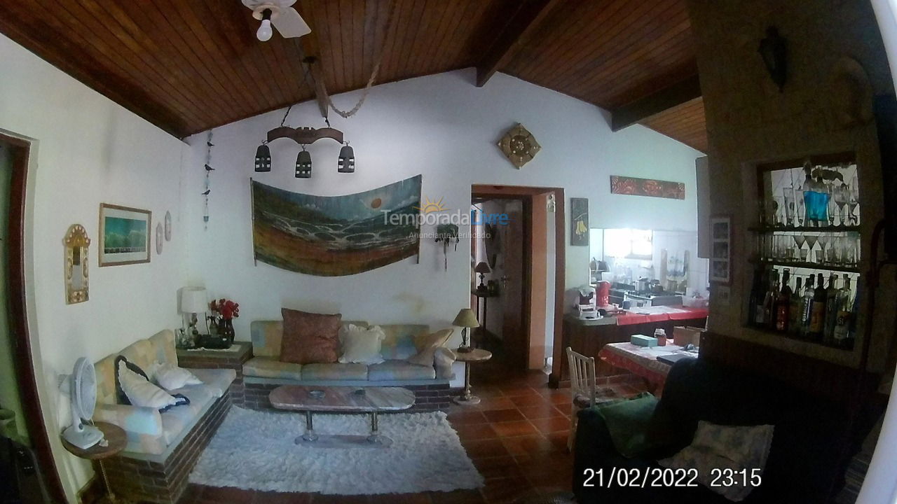 Casa para aluguel de temporada em Ubatuba (Pereque Mirim)
