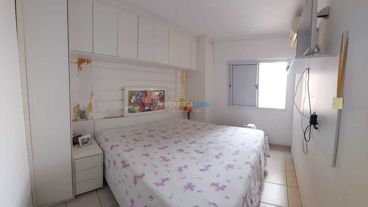 Apartamento para aluguel de temporada em Praia Grande (Vila Guilhermina)