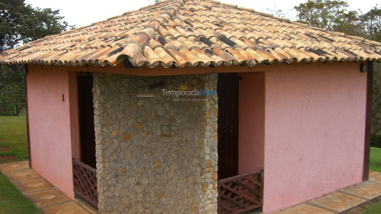 Ranch for vacation rental in Mairinque (Moreiras)