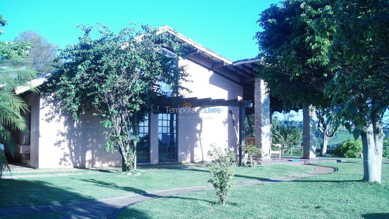 Chácara / sítio para aluguel de temporada em Mairinque (Moreiras)