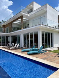 Beautiful North Coast House 8 Fantastica suites