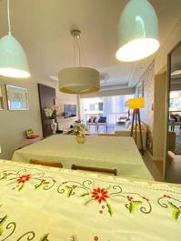 203-Lindo renovated apartment facing the sea- Rua 279