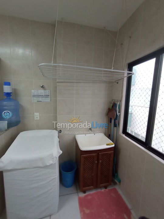 Apartamento para aluguel de temporada em Itapema (Meia Praia)