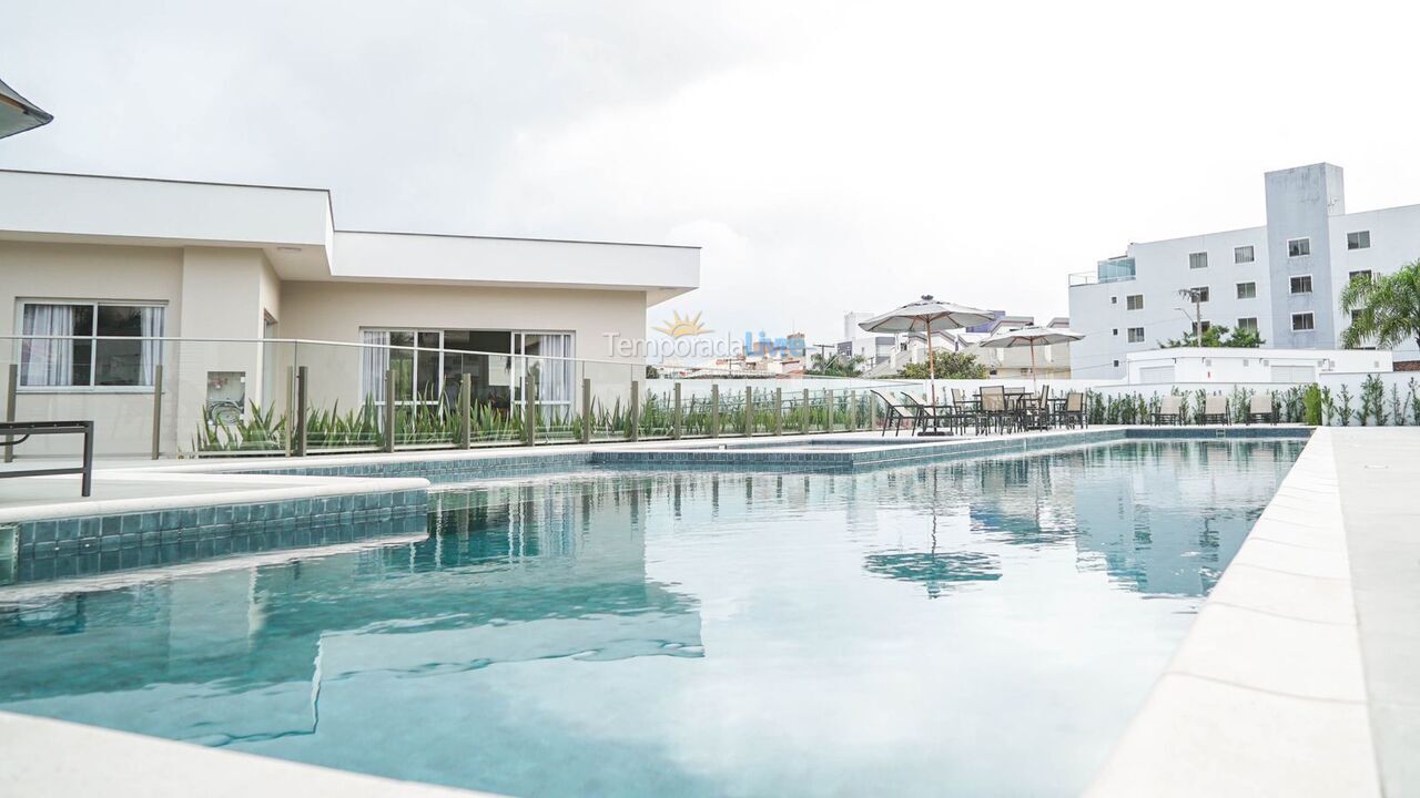 Apartamento para aluguel de temporada em Florianopolis (Praia dos Ingleses)