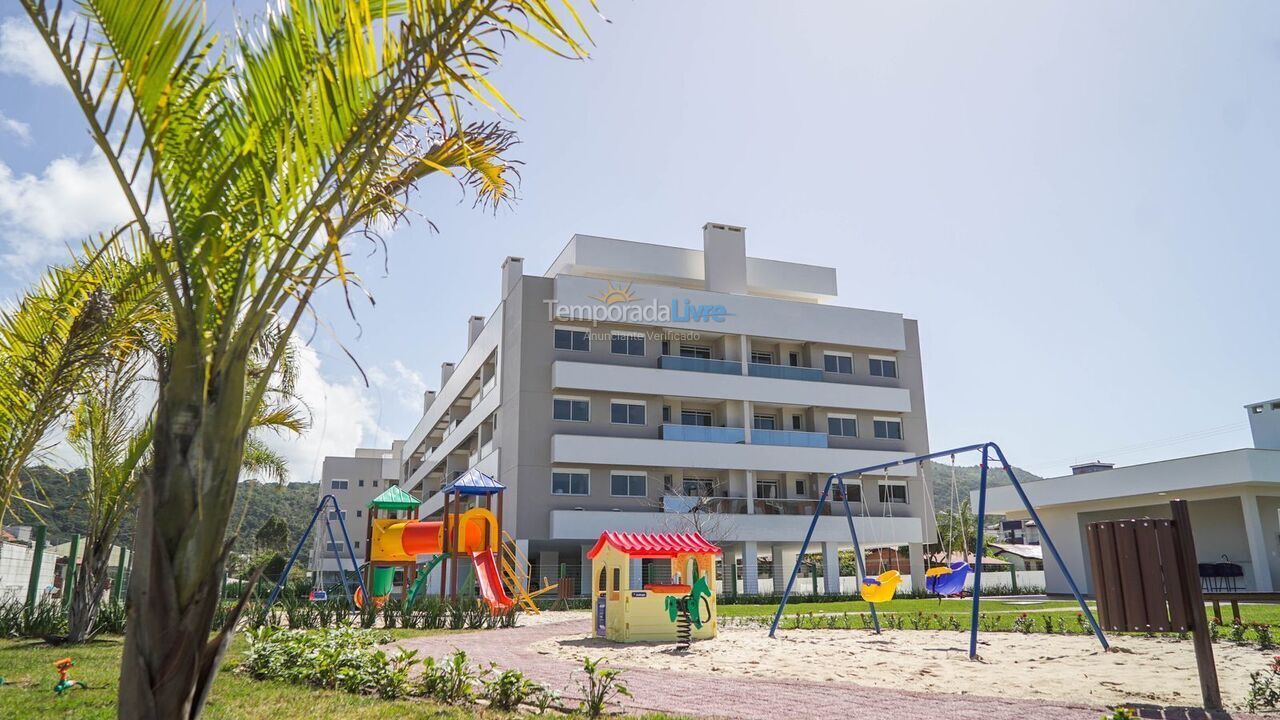 Apartamento para aluguel de temporada em Florianopolis (Praia dos Ingleses)