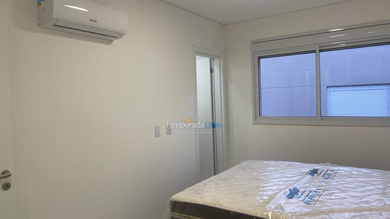 Apartamento para aluguel de temporada em Florianopolis (Praia dos Ingleses)