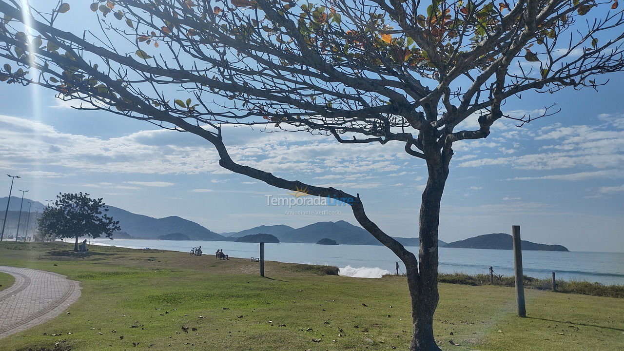 Casa para alquiler de vacaciones em Caraguatatuba (Massaguaçu)