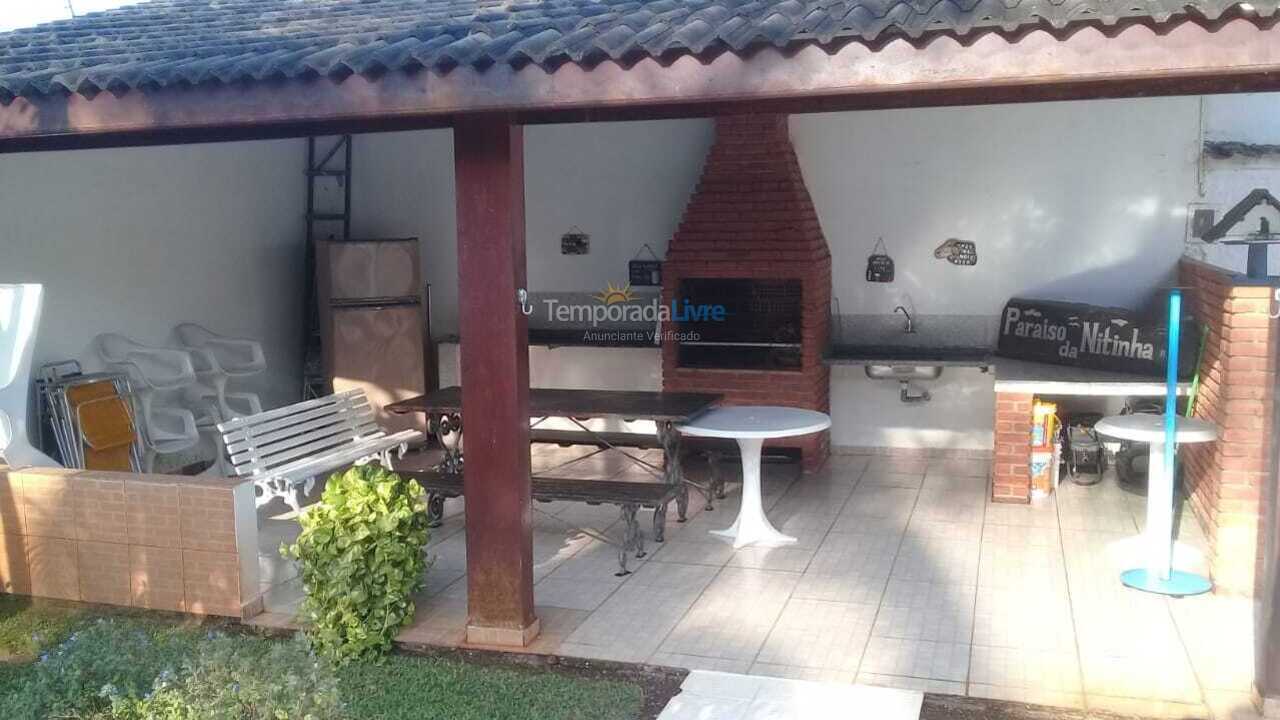 Casa para alquiler de vacaciones em Bertioga (Praia do Indaiá)