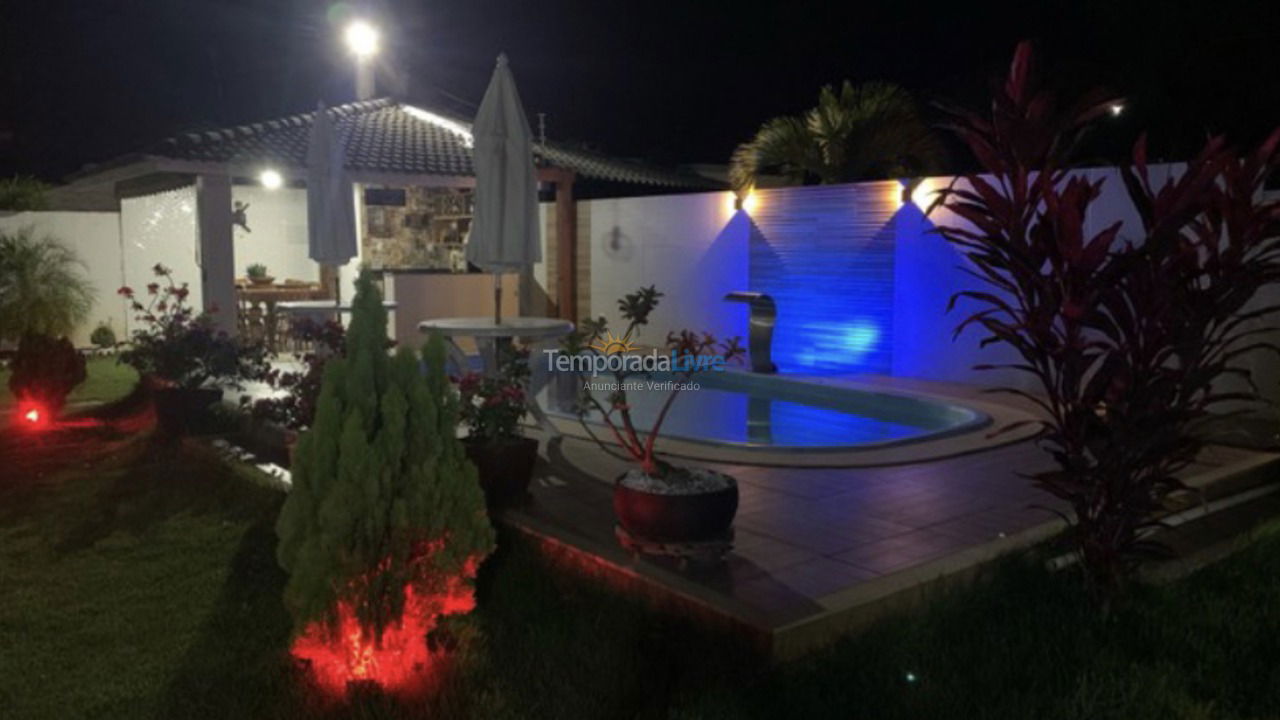 Casa para alquiler de vacaciones em Camaçari (Barra do Jacuípe)
