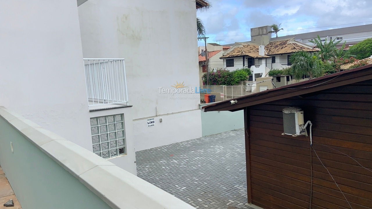 Casa para aluguel de temporada em Florianopolis (Praia dos Ingleses)
