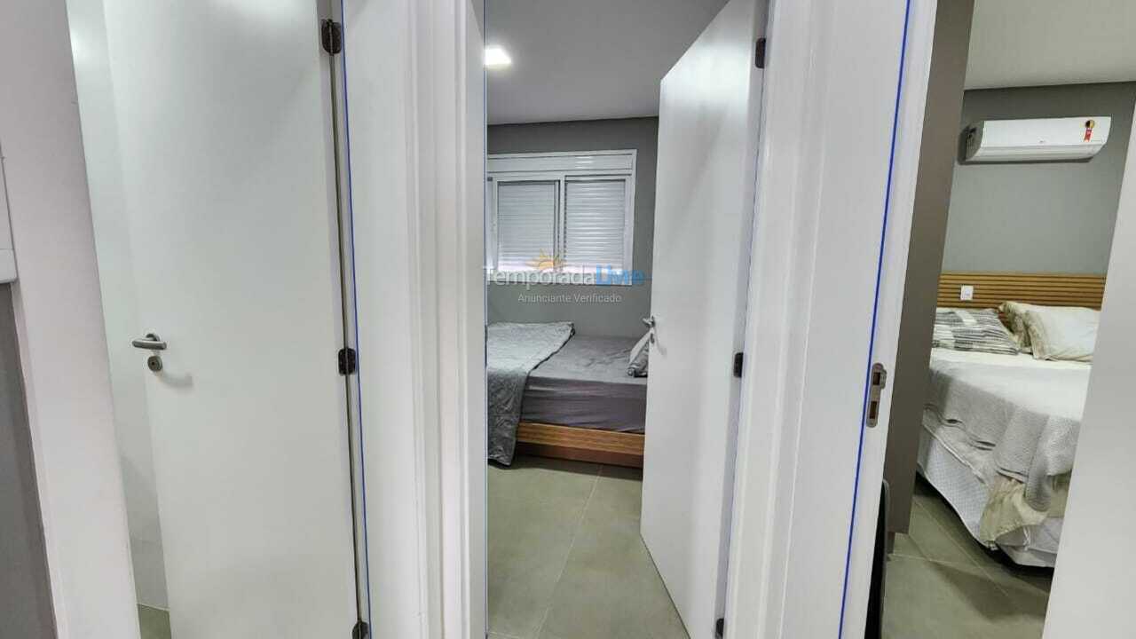 Casa para aluguel de temporada em Florianopolis (Praia dos Ingleses)
