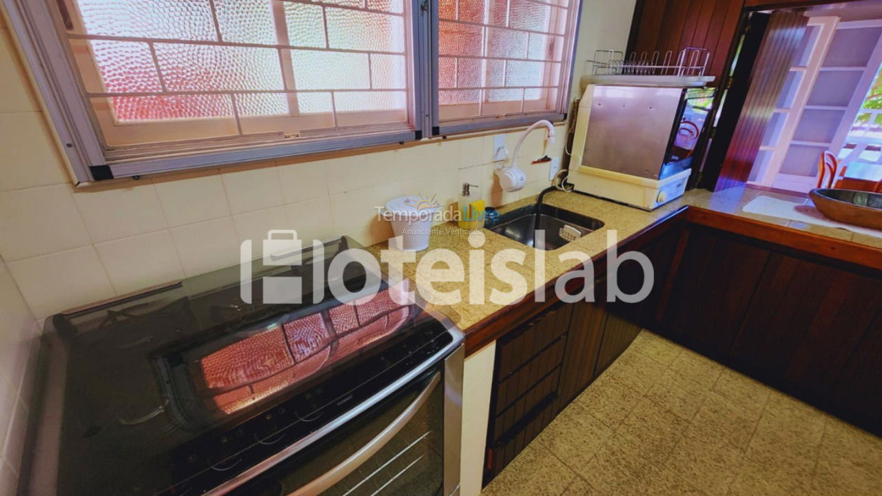 House for vacation rental in Florianopolis (Canasvieiras)