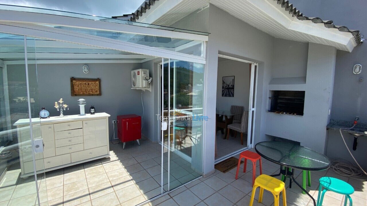 Apartamento para alquiler de vacaciones em Florianópolis (Jurere Tradicional)