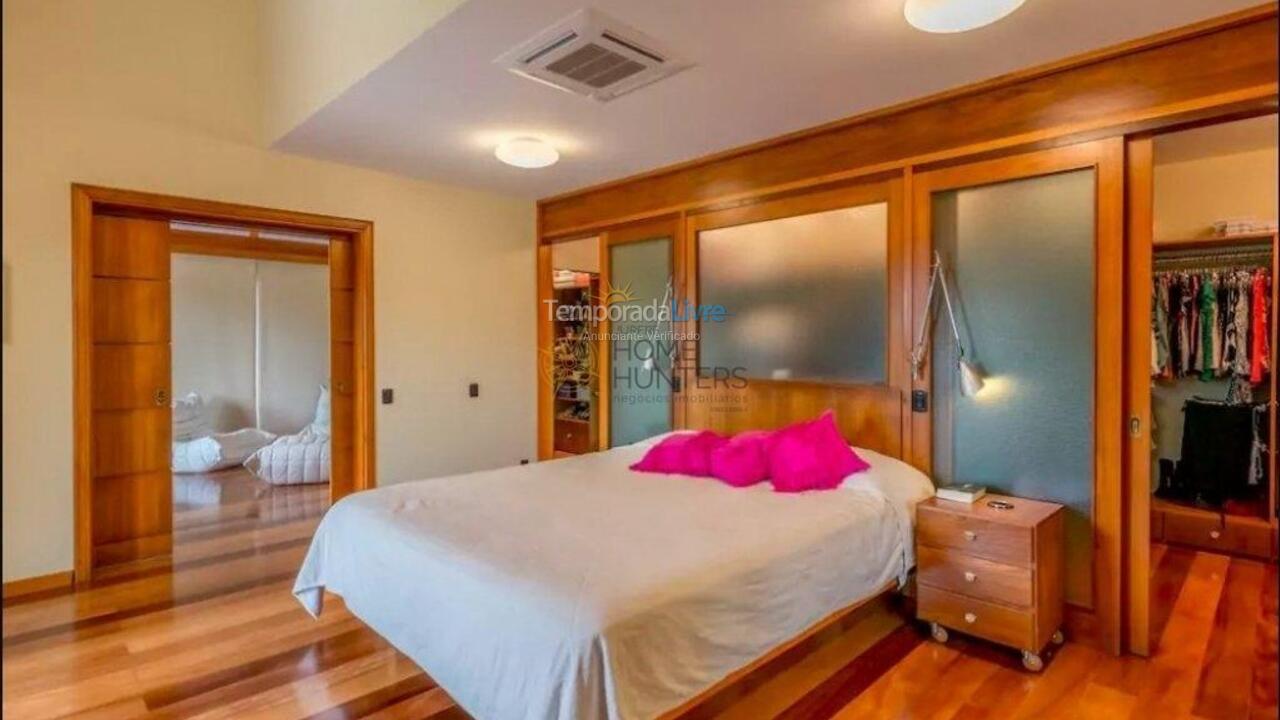 Casa para alquiler de vacaciones em Florianopolis (Jurerê Internacional)