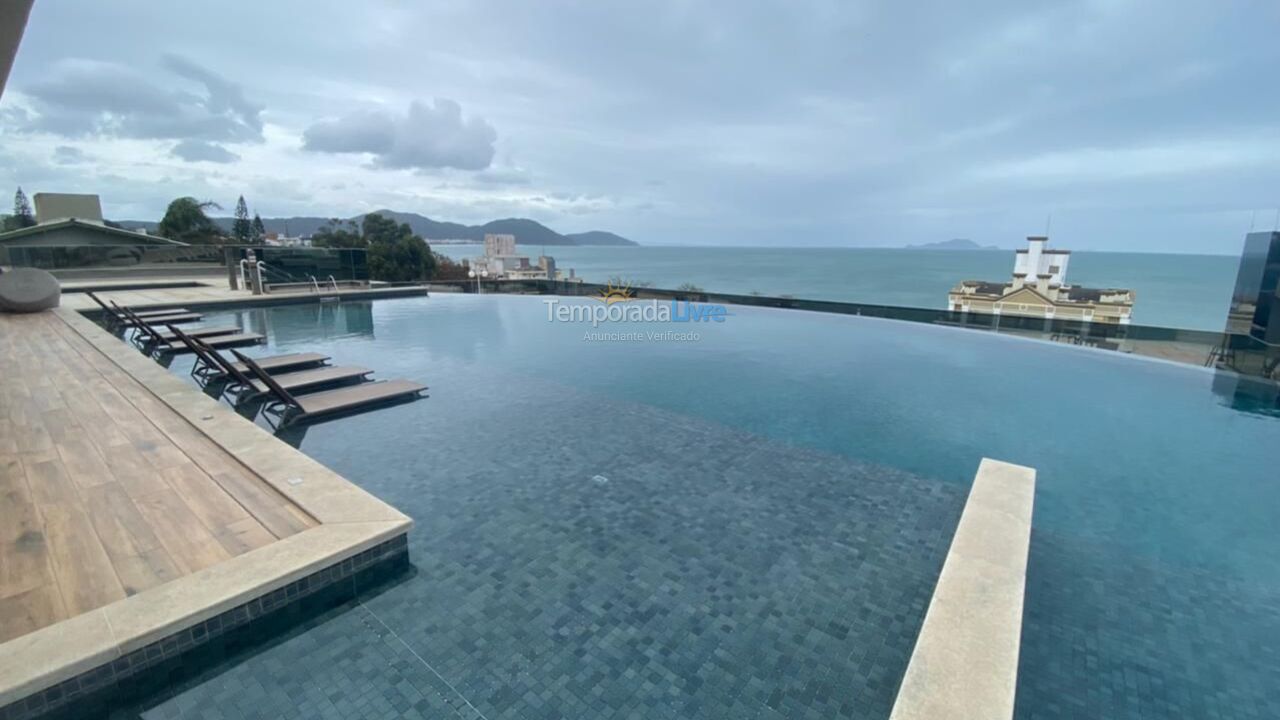 Apartamento para aluguel de temporada em Florianopolis (Praia dos Ingleses)