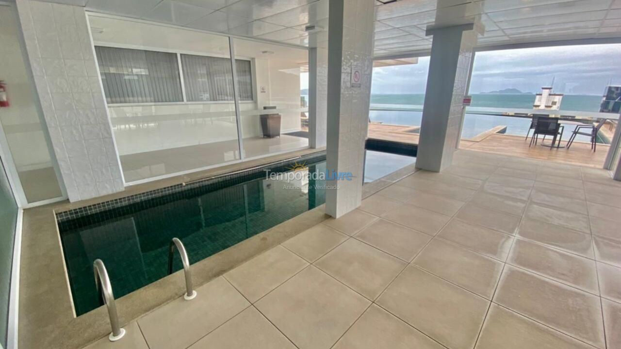 Apartamento para aluguel de temporada em Florianopolis (Praia dos Ingleses)