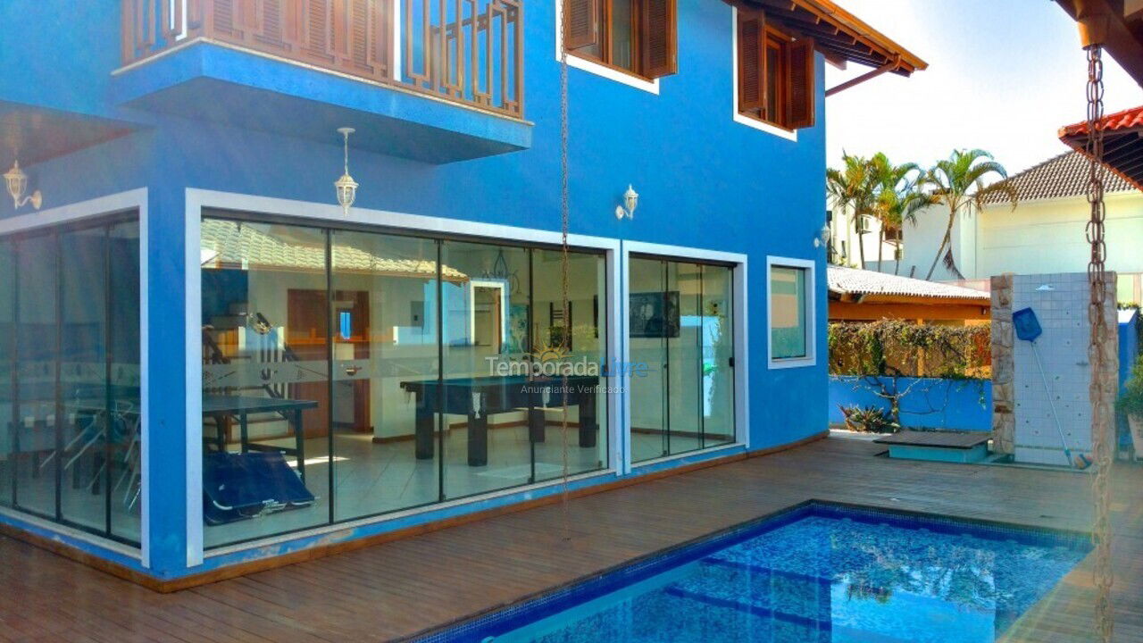 Casa para aluguel de temporada em Florianopolis (Jurerê Internacional)