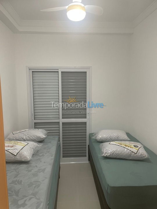 Apartment for vacation rental in Ubatuba (Praia das Toninhas)
