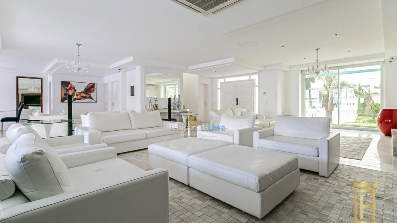 Casa para aluguel de temporada em Florianopolis (Jurerê Internacional)