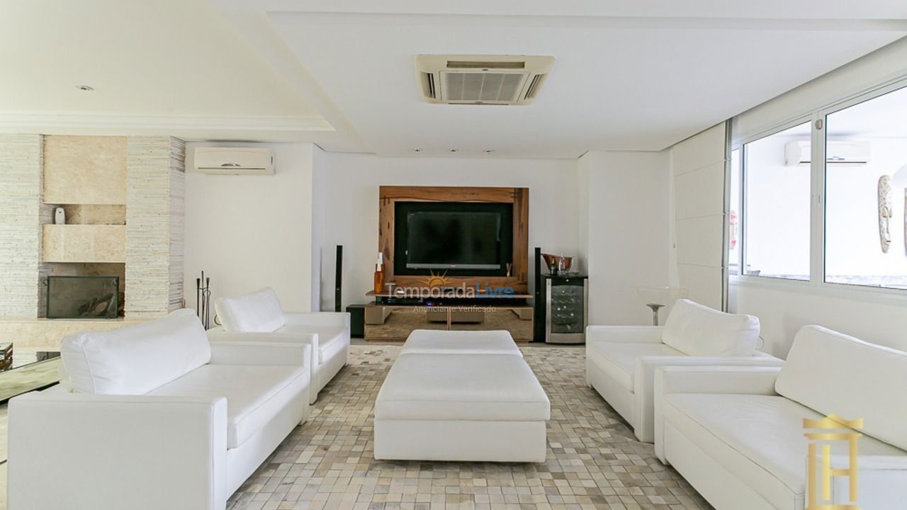 Casa para aluguel de temporada em Florianopolis (Jurerê Internacional)
