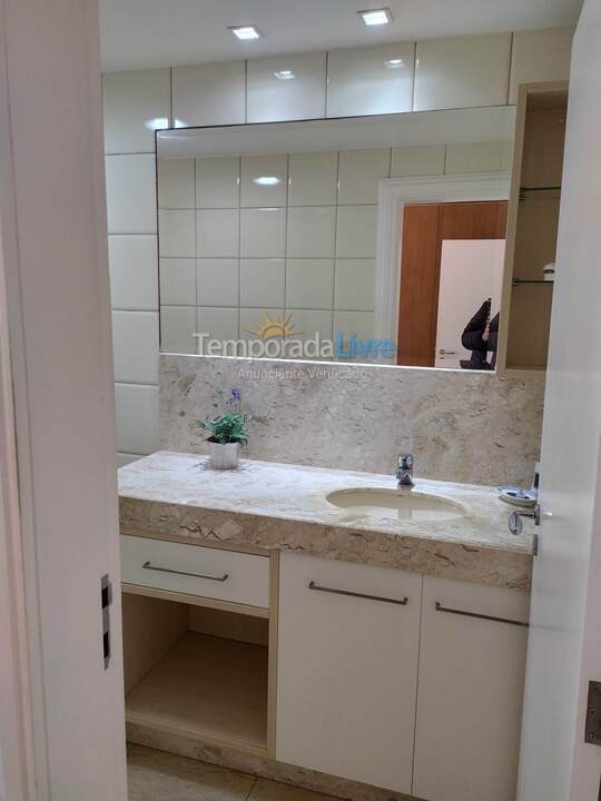 Apartamento para aluguel de temporada em Balneário Camboriú (Praia Central)