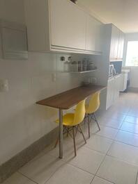 Apartamento 3 quartos sendo 1 suíte alto padrão na Enseada Azul, ES