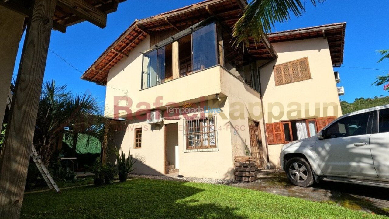 Apartment for vacation rental in Florianópolis (Ponta das Canas)