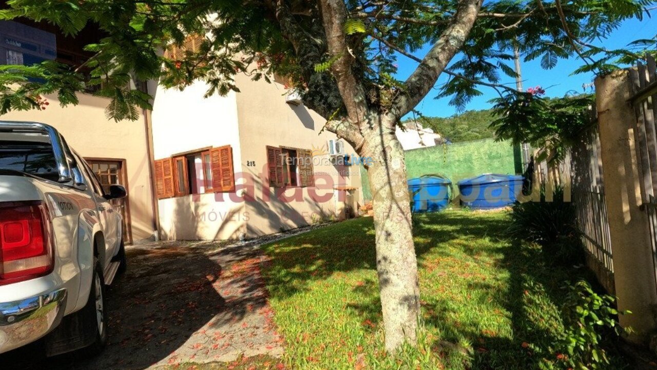 Apartamento para alquiler de vacaciones em Florianópolis (Ponta das Canas)